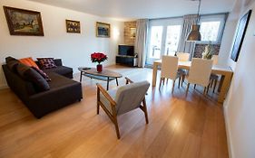 Central & Quiet Canal Apartment